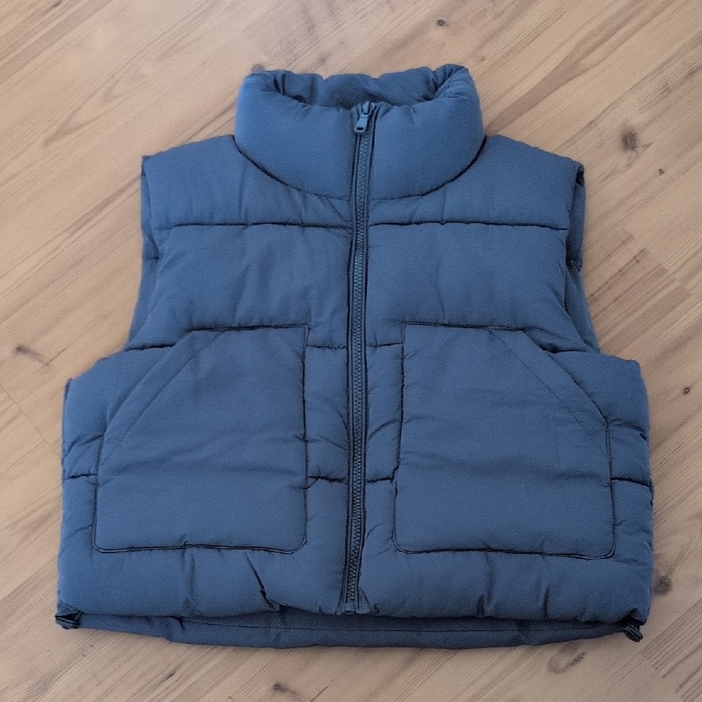 Love Tree Gray Puffer Vest